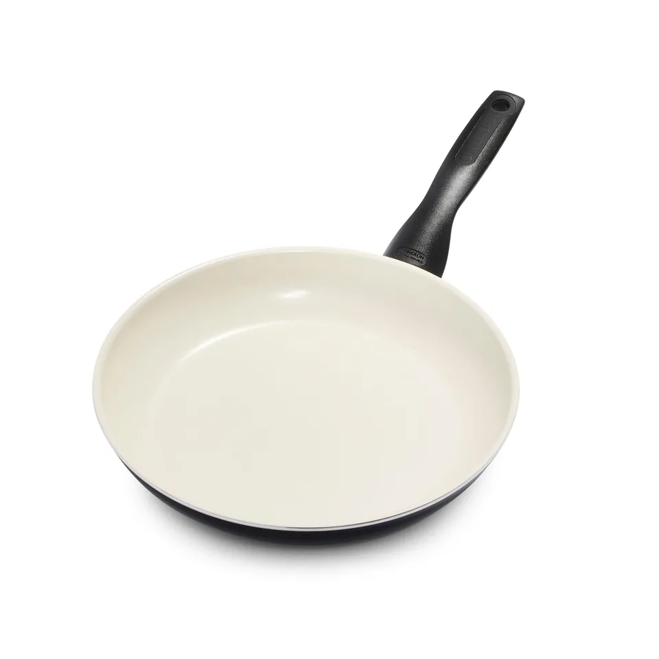 greenpan-rio-bratpfanne-26-cm-pfas-freie-keramik-antihaft-schwarz-cr-me image 1