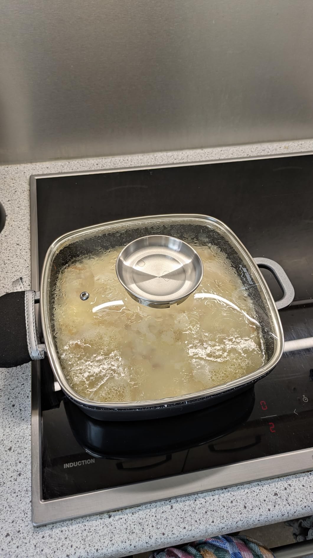 Schöne Pfanne für kleine Haushalte