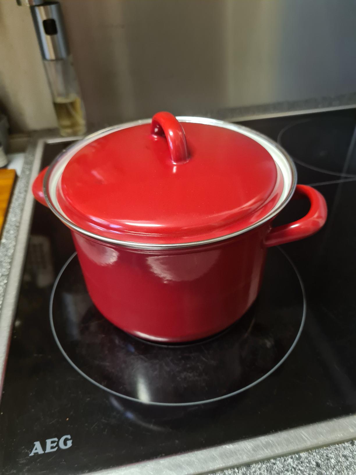 Klein, rot, genial